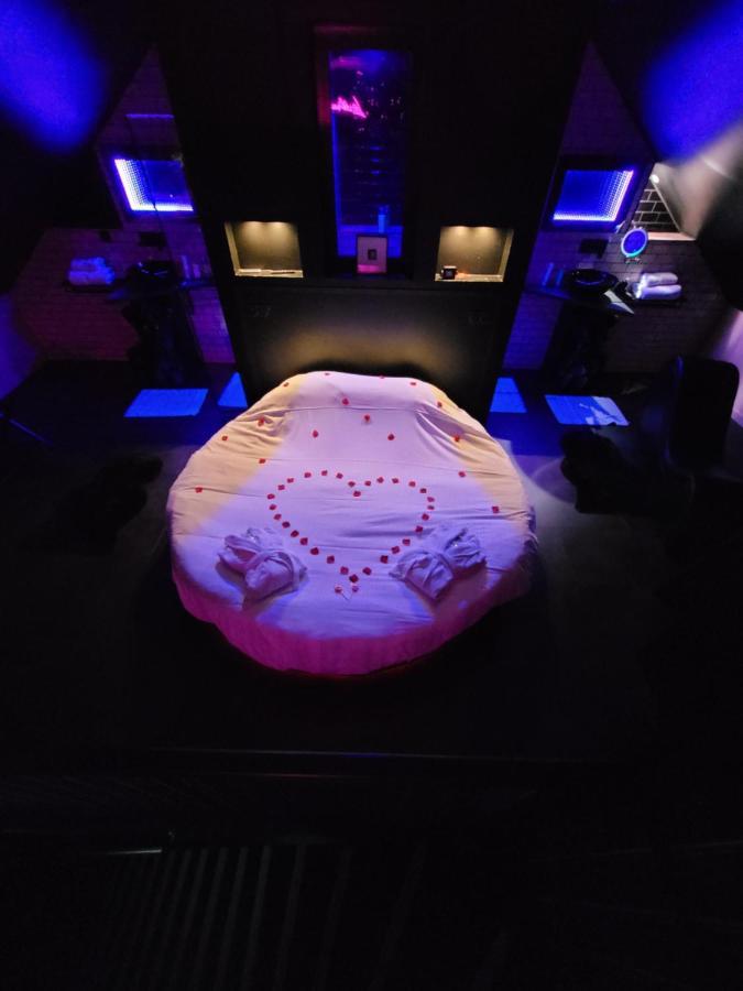 L'Escapade Romantique Dreuil-les-Amiens Esterno foto
